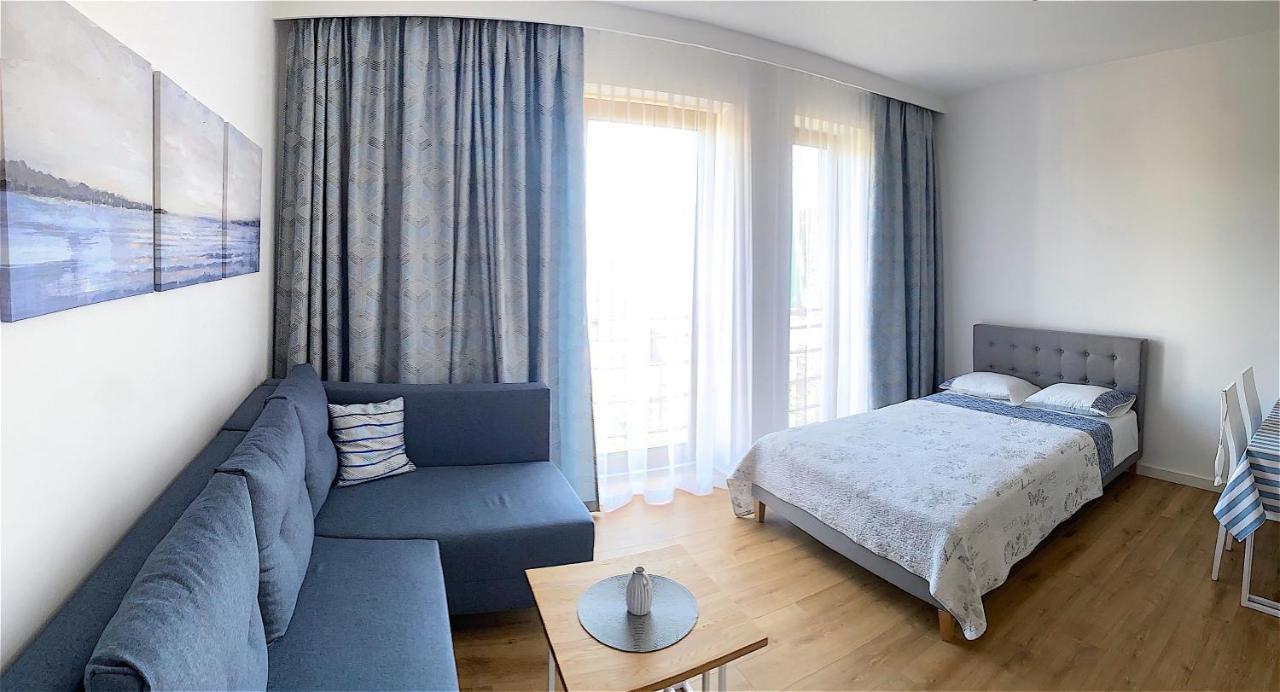 Apartamenty Marea Rentals Aquarius Устка Экстерьер фото